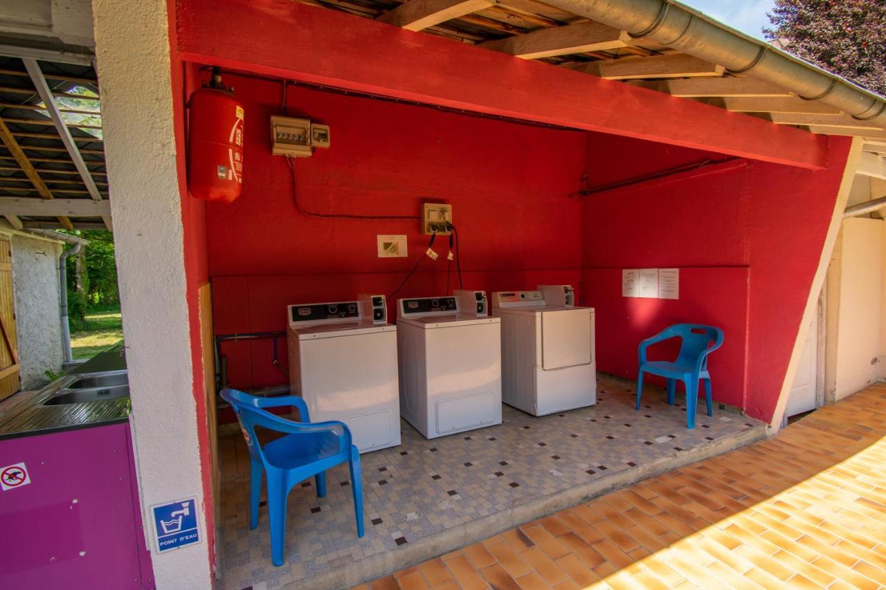 Camping Des Bains Saint-Honoré Exteriér fotografie