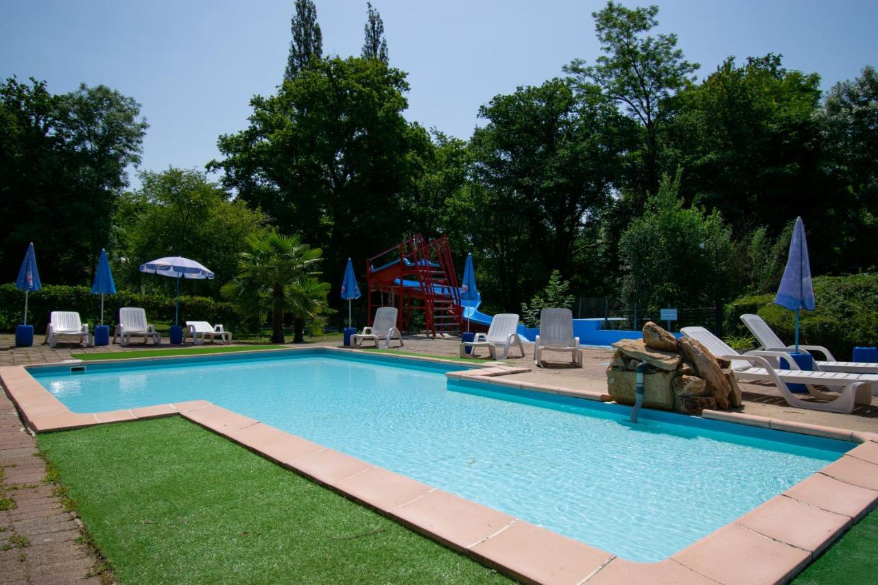 Camping Des Bains Saint-Honoré Exteriér fotografie