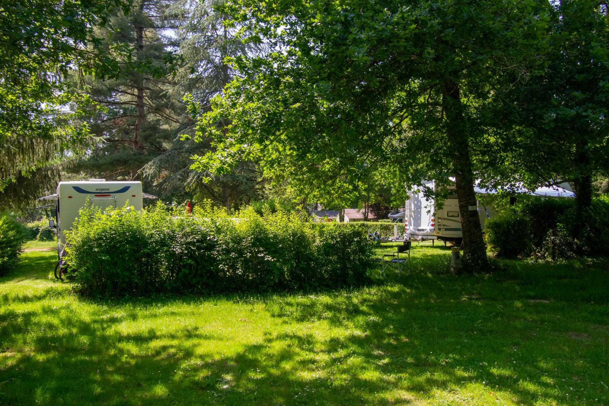 Camping Des Bains Saint-Honoré Exteriér fotografie